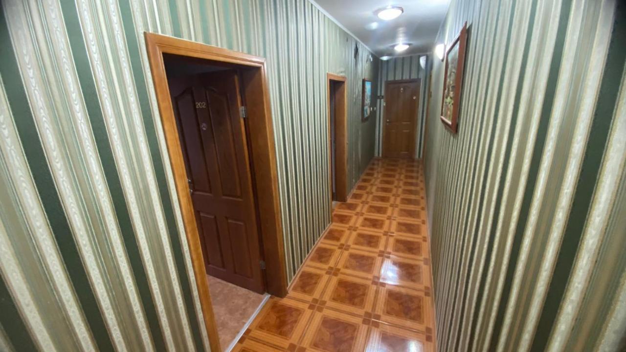 Хотел Галина Палас Srem ภายนอก รูปภาพ
